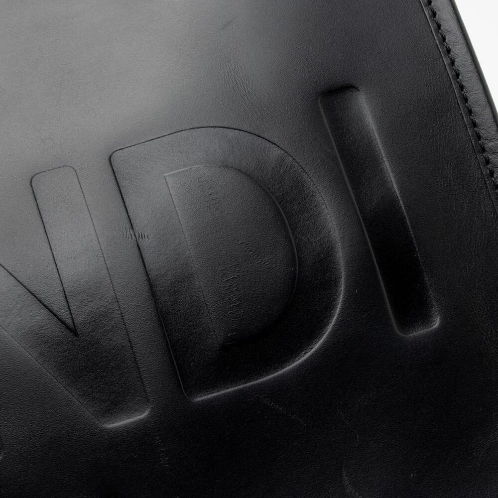 Fendi Leather Sunshine Medium Shopper Tote - Picture 16 of 16